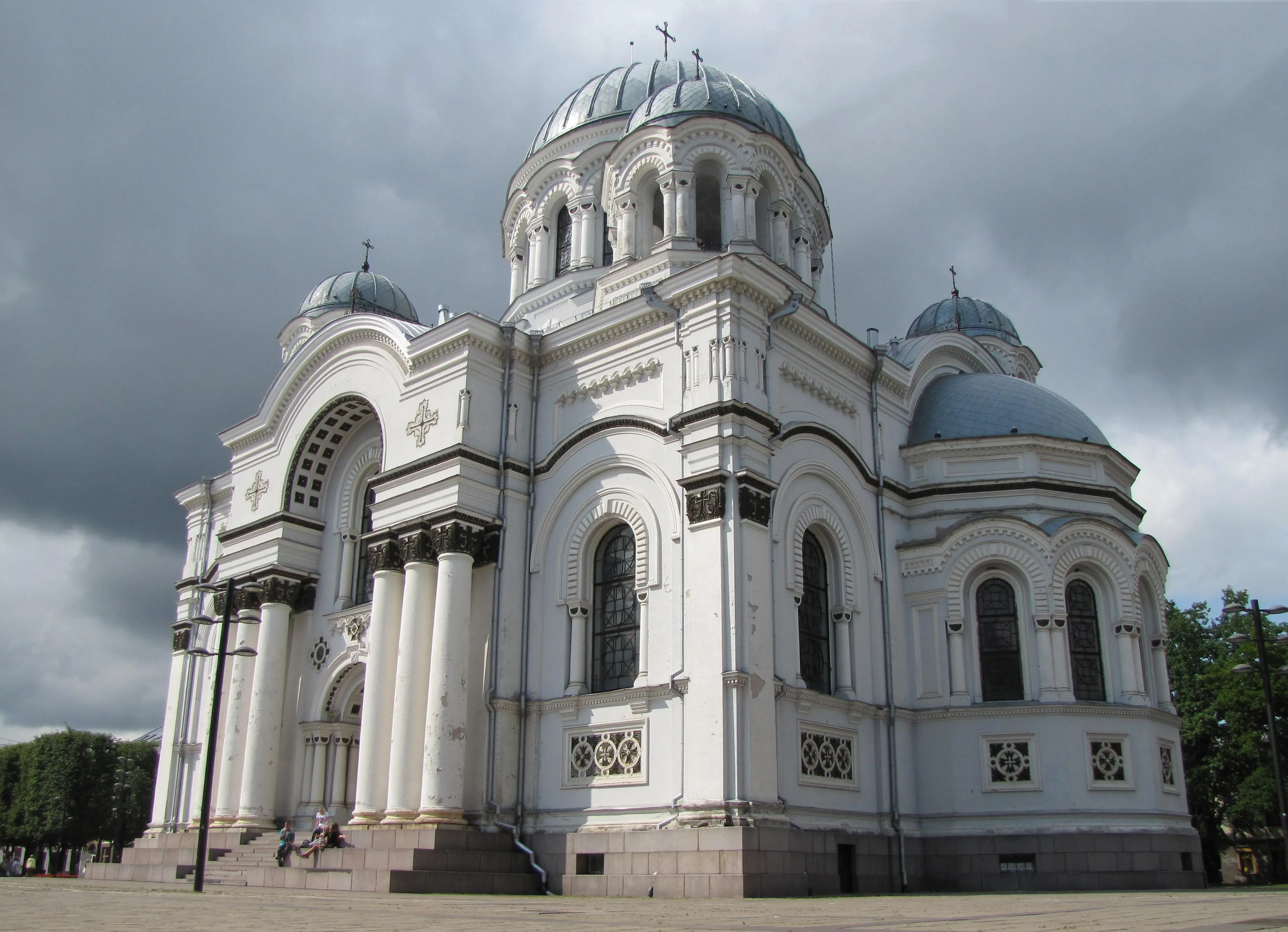 St Michael the Archangel's Church in Kaunas, Lithuania (1895, Neo-Byzantine)